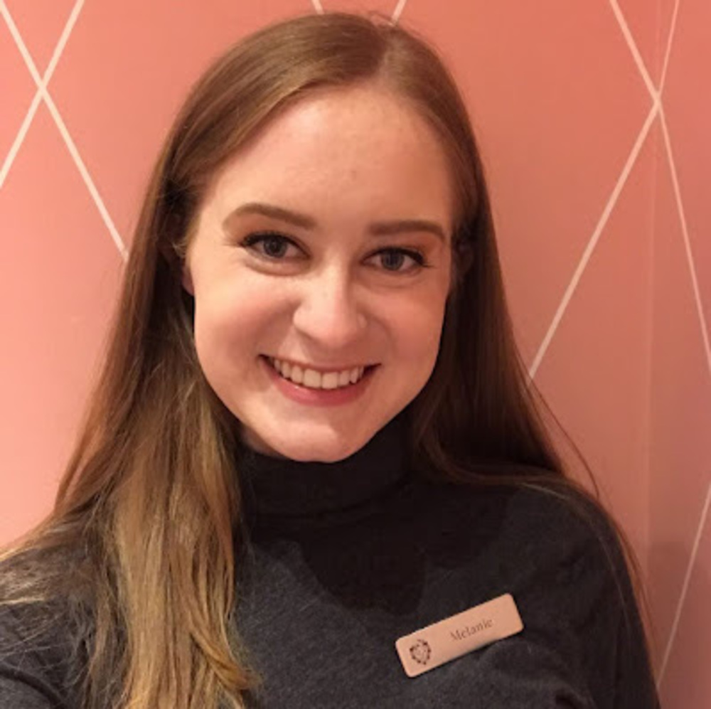 Meet your Posher, Melanie